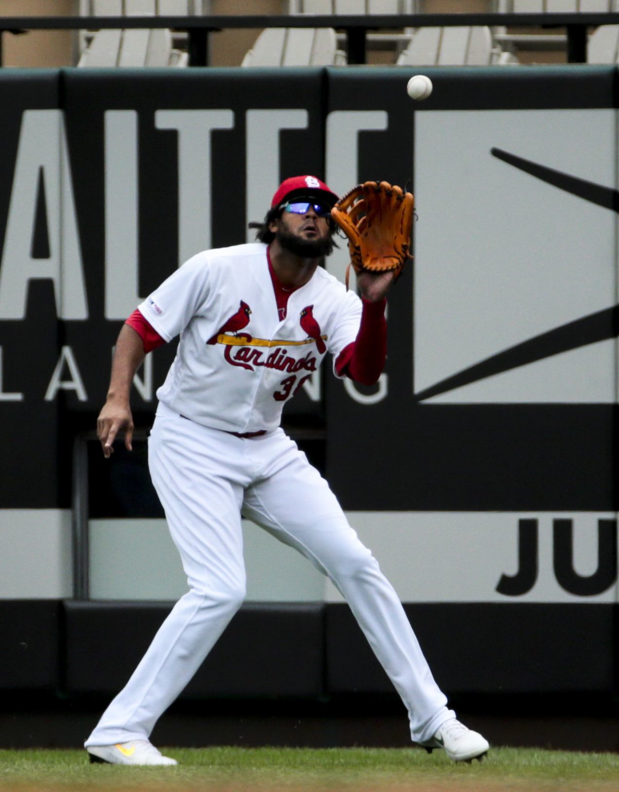 Cardinals take on Phillies